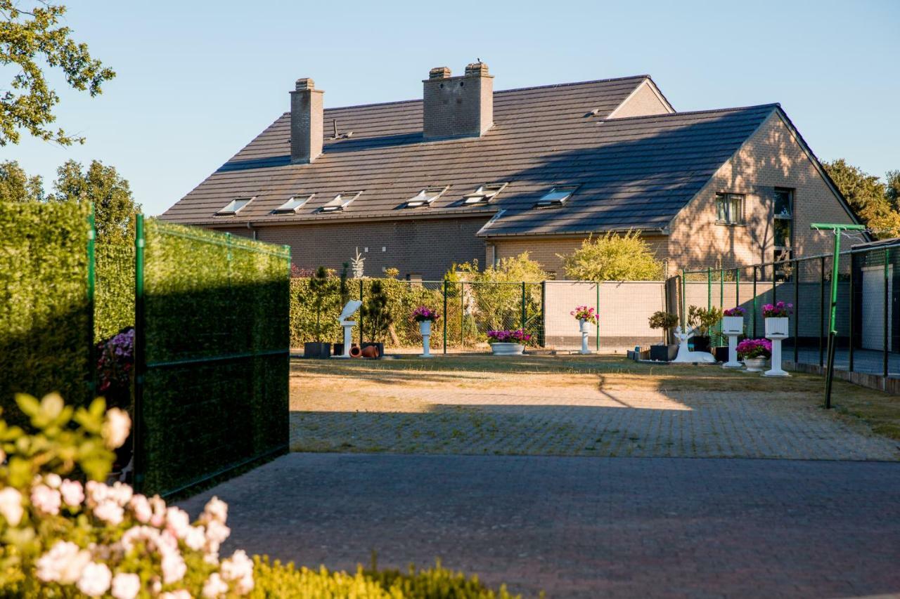 Casa Roman Zonhoven Exterior photo
